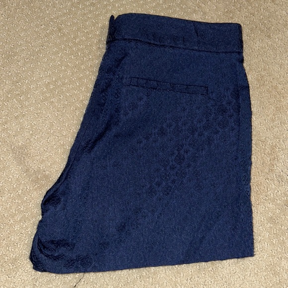 Theory Navy with Pattern Short shorts Size 6 - Picture 2 of 3